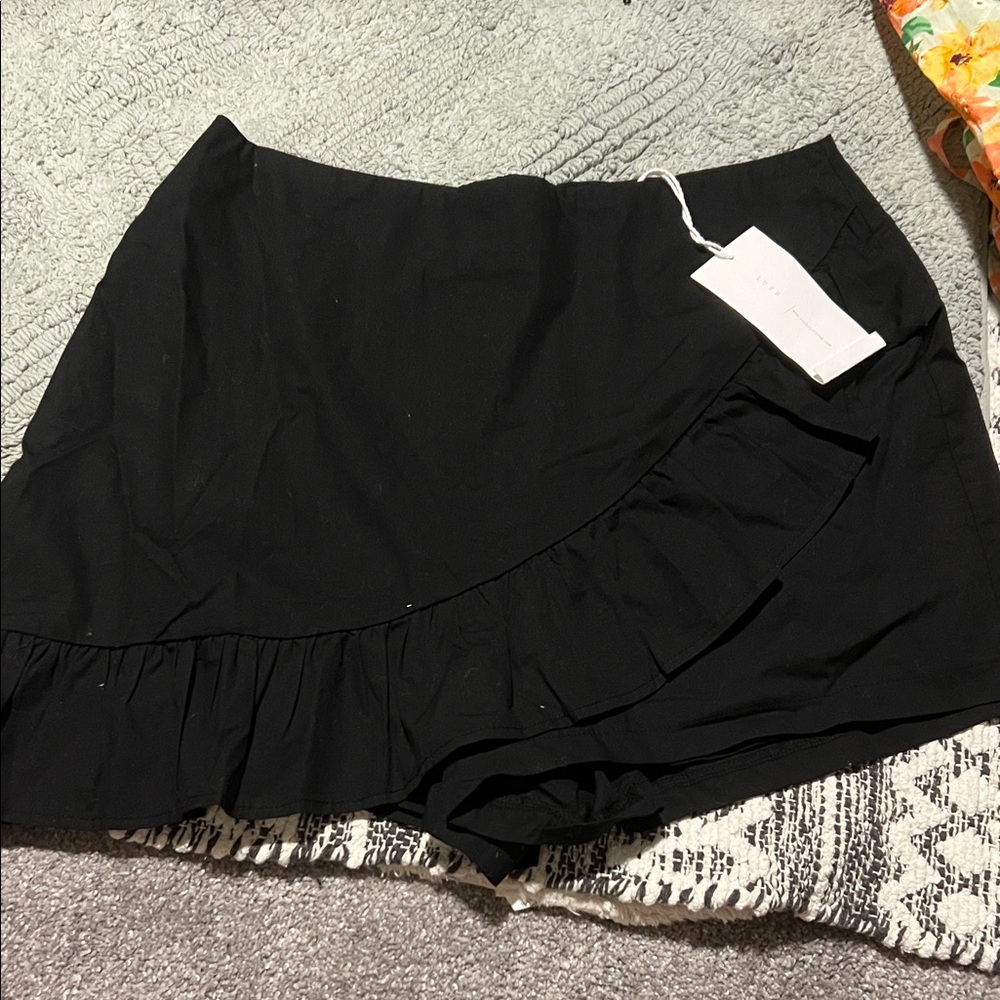 Black Ruffle Skort bin 1
